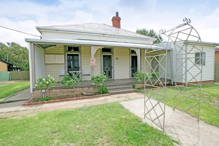 45 Prince St, Junee NSW 2663