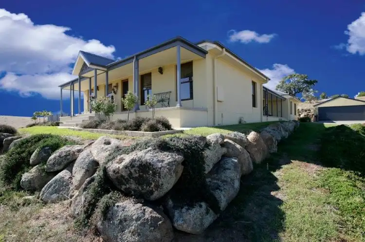 21 Kinvara Drive, Junee NSW 2663