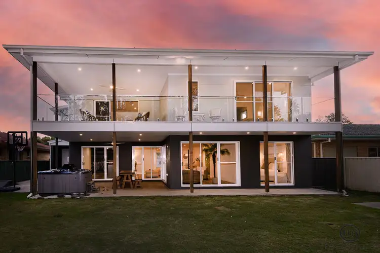 8 Coorabin Crescent, Toormina NSW 2452