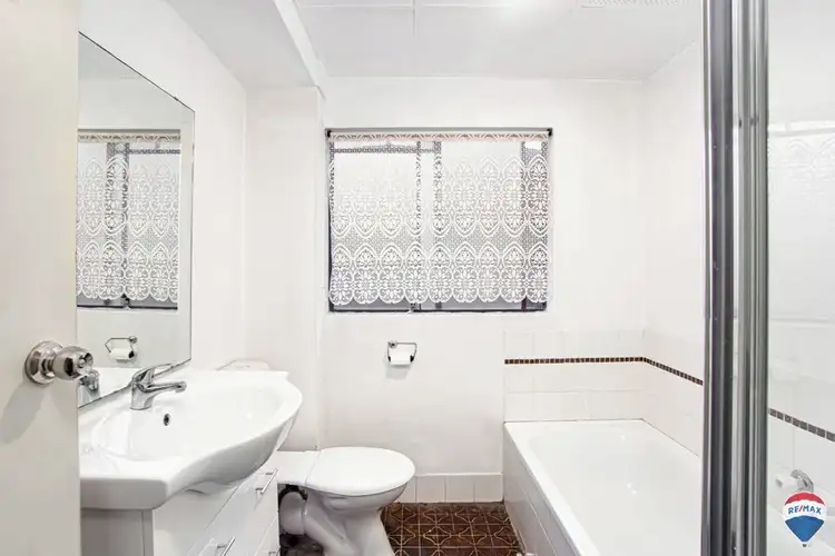 Fifth view of Homely unit listing, 4/215 DERBY STREET, Penrith NSW 2750