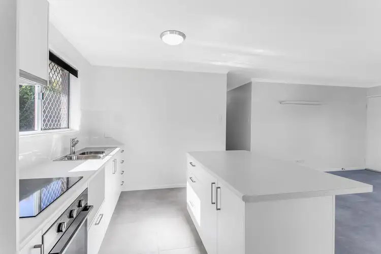 Fifth view of Homely house listing, 4 Samantha Court, Deception Bay QLD 4508