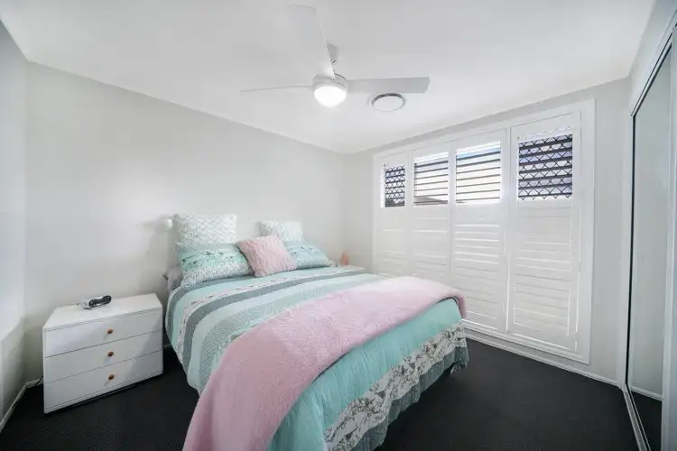 Fourth view of Homely house listing, 5 Dawkins Place, Ambarvale NSW 2560