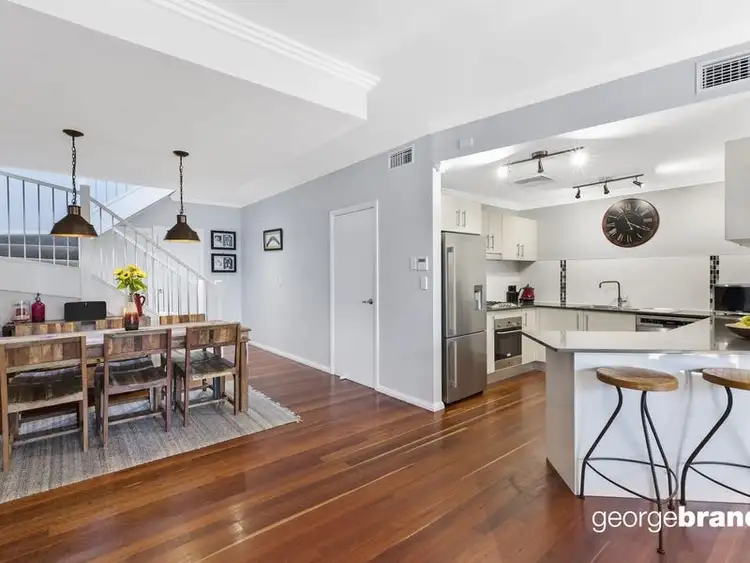 2/2 Gallipoli Rd, Long Jetty NSW 2261