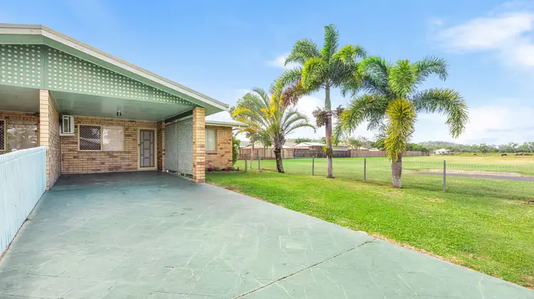 2/17 Fremont Avenue, Sarina QLD 4737