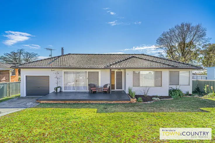 39 Hargrave Street, Armidale NSW 2350