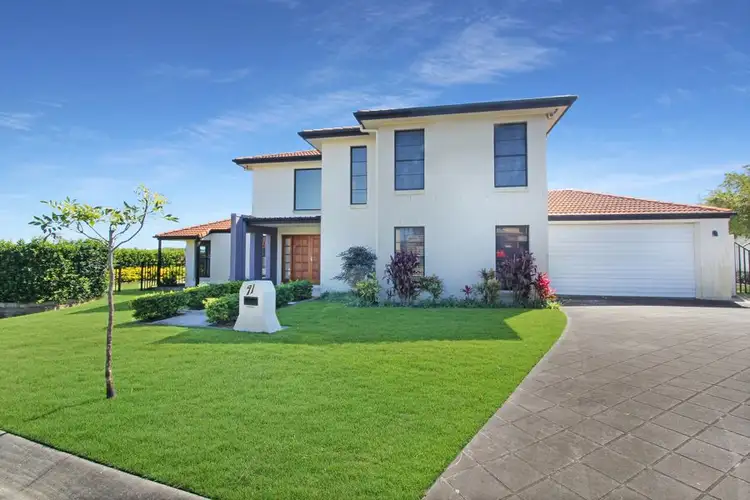91 Silky Oak Crescent, Carindale QLD 4152