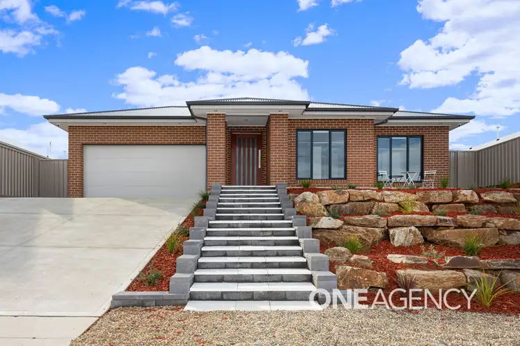 Second view of Homely house listing, 5 THE PEAKS TERRACE, Gobbagombalin NSW 2650