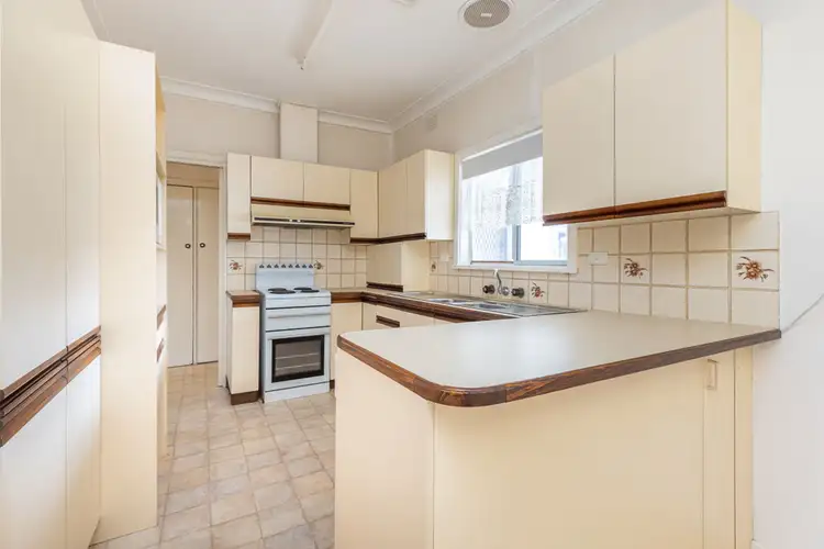 Sixth view of Homely house listing, 516 Marshall St, Lavington NSW 2641