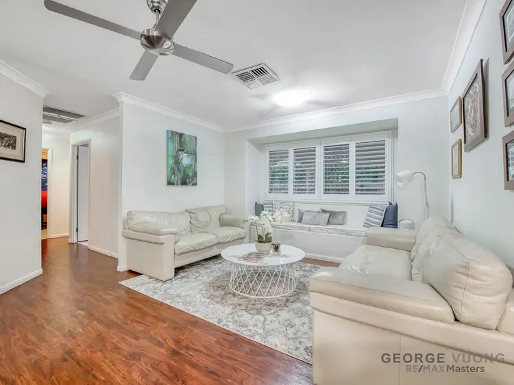25 Solander Cct, Forest Lake QLD 4078