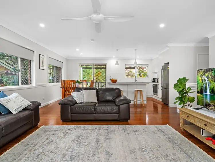 Fifth view of Homely house listing, 42 Luprena Street, Mansfield QLD 4122