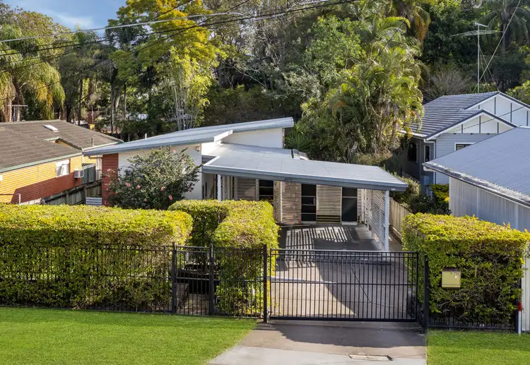 398 Ferguson Rd, Seven Hills QLD 4170