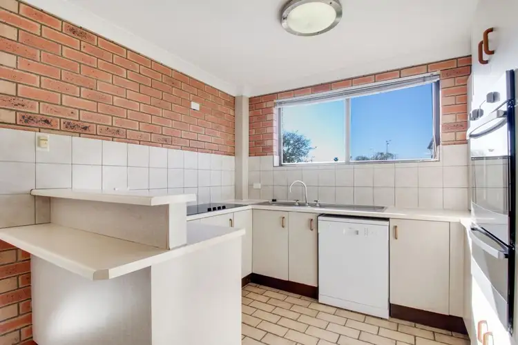 Fifth view of Homely unit listing, 5/237 Sir Fred Schonell Drive, St Lucia QLD 4067