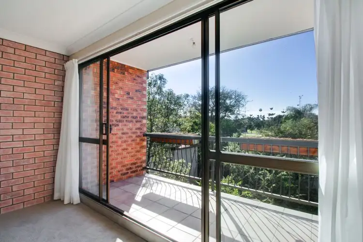 Sixth view of Homely unit listing, 5/237 Sir Fred Schonell Drive, St Lucia QLD 4067