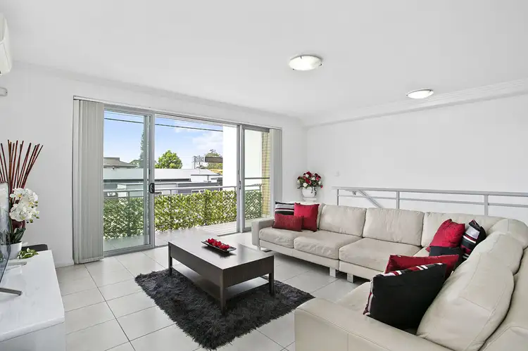 Third view of Homely unit listing, 6/2 Mountford Avenue, Guildford NSW 2161