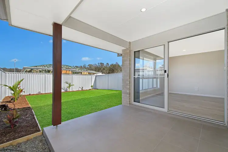 19A Whiting Way, Lake Cathie NSW 2445