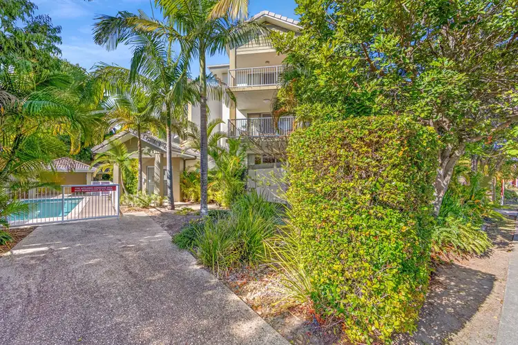 2/99-103 Muir Street, Labrador QLD 4215