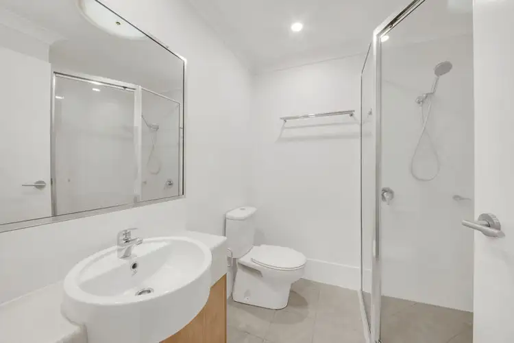 Fifth view of Homely unit listing, 4/10 Nothling Street, New Auckland QLD 4680