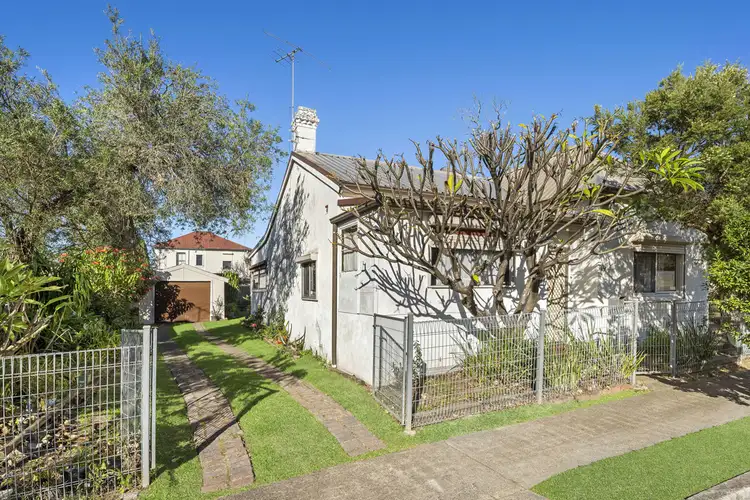 19 Waratah Street, Granville NSW 2142