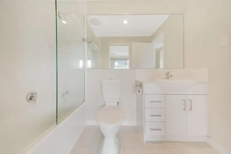 Sixth view of Homely unit listing, 4/23 Morris Avenue, Calliope QLD 4680