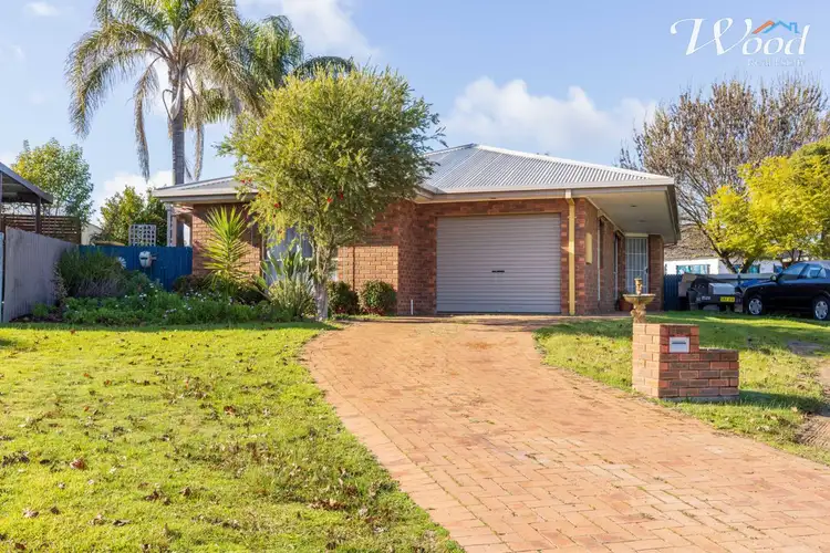Main view of Homely house listing, 24 La Fontaine Ave, Lavington NSW 2641