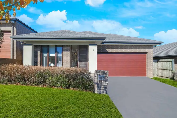 9 Nettleton Street, Elderslie NSW 2570