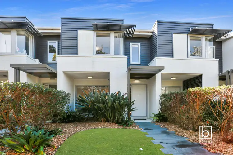 Main view of Homely townhouse listing, 1604 Magenta Drive, Magenta NSW 2261