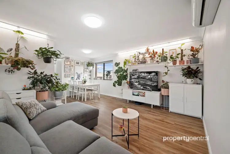 Main view of Homely unit listing, 2/9 Preston Street, Jamisontown NSW 2750