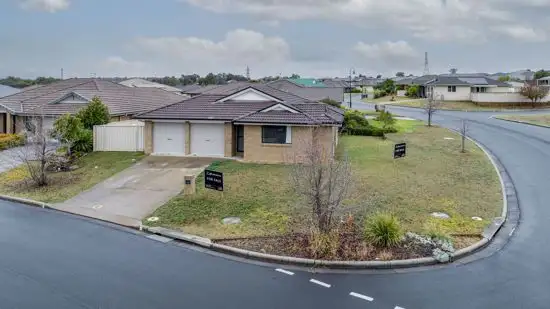 Second view of Homely house listing, 1/10 Falcon Drive, Tamworth NSW 2340