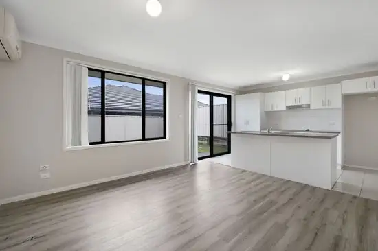 Fourth view of Homely house listing, 1/10 Falcon Drive, Tamworth NSW 2340