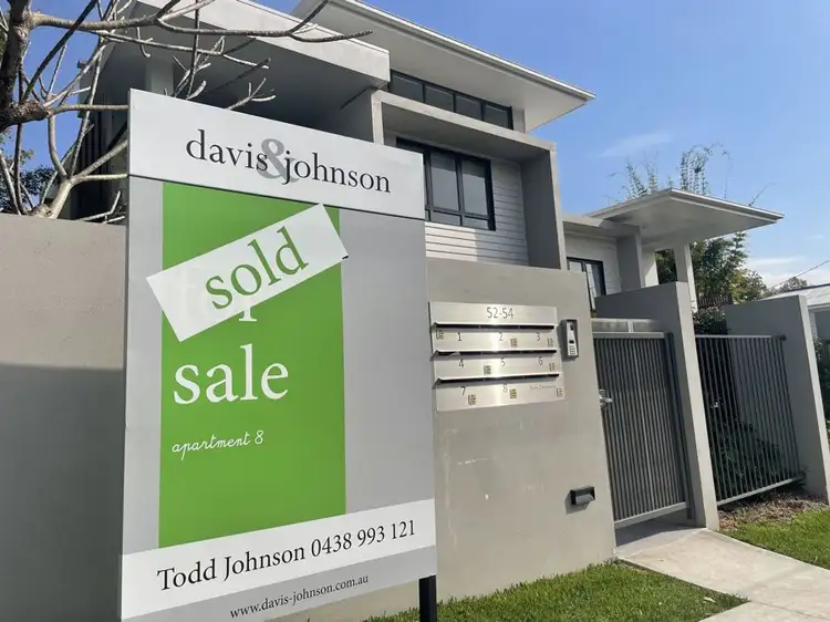8/52 Dickens Street, Norman Park QLD 4170