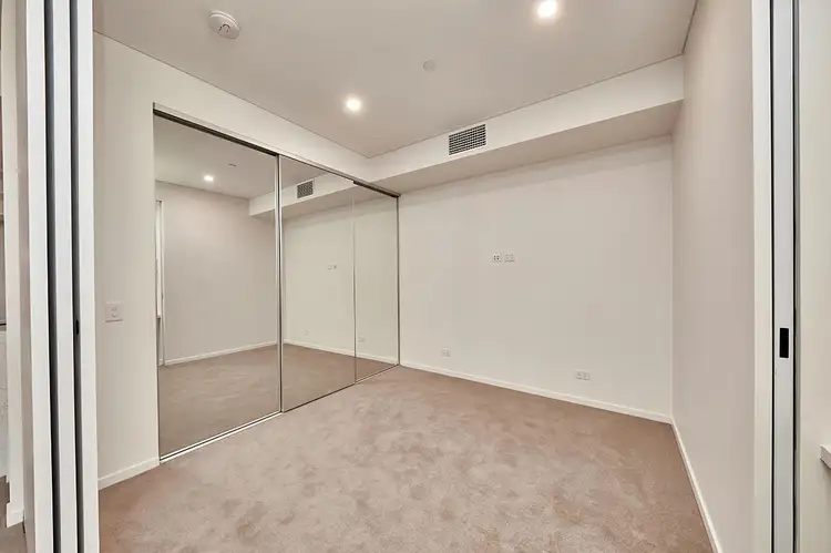 Fifth view of Homely unit listing, 606/62 Logan Road, Woolloongabba QLD 4102