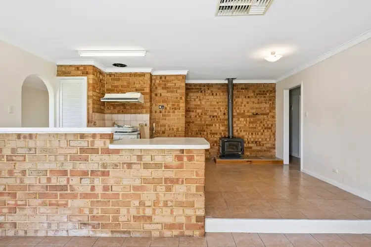 8 Atherton Close