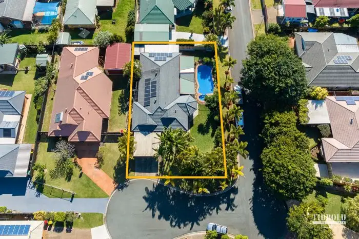 2 Tranquillity Court, Victoria Point QLD 4165