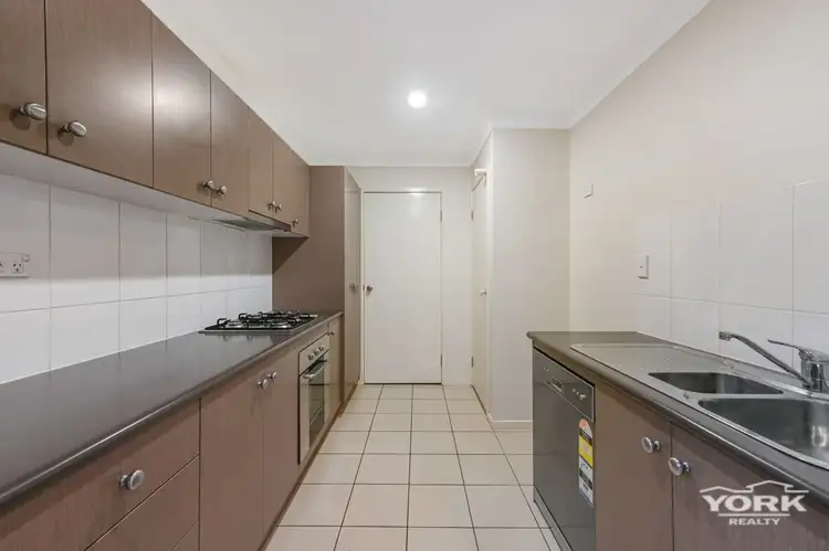 Second view of Homely unit listing, 34/337 Spring Street, Kearneys Spring QLD 4350