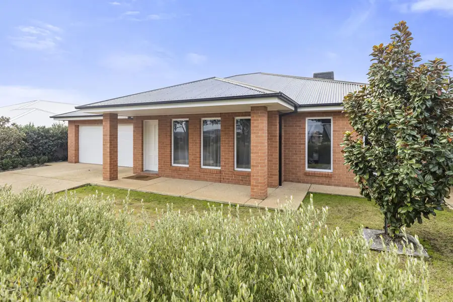 Main view of Homely house listing, 21 COPPABELLA DRIVE, Gobbagombalin NSW 2650