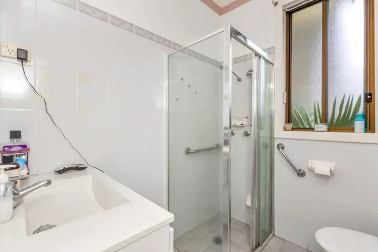 Fifth view of Homely house listing, 90 BOLGER AVENUE, Mount Austin NSW 2650