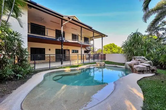 7 Stoddart Drive