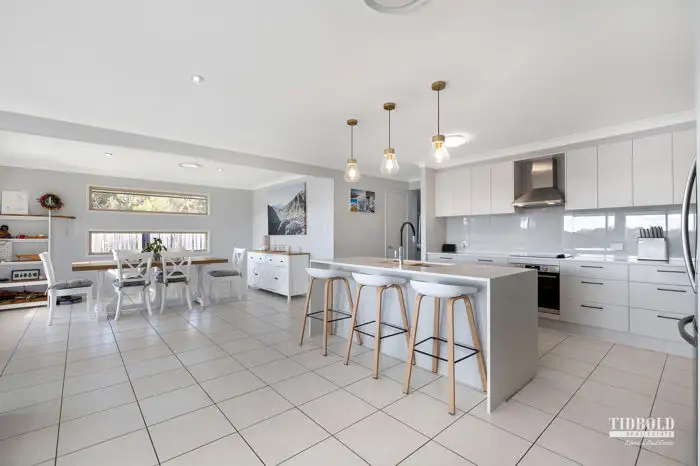 Second view of Homely house listing, 2 Kelby Close, Redland Bay QLD 4165