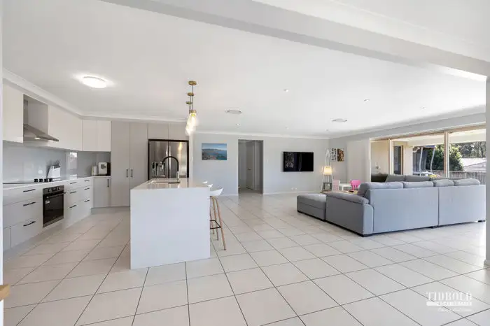 Fourth view of Homely house listing, 2 Kelby Close, Redland Bay QLD 4165