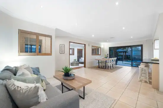 Fifth view of Homely house listing, 8 Fitzalan Circuit,, Arundel QLD 4214