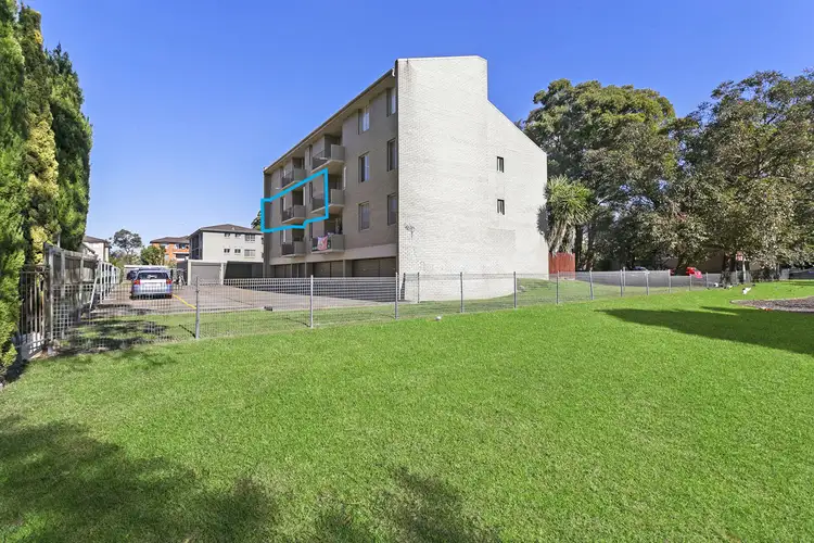 19/18-24 Oxford Street, Merrylands NSW 2160