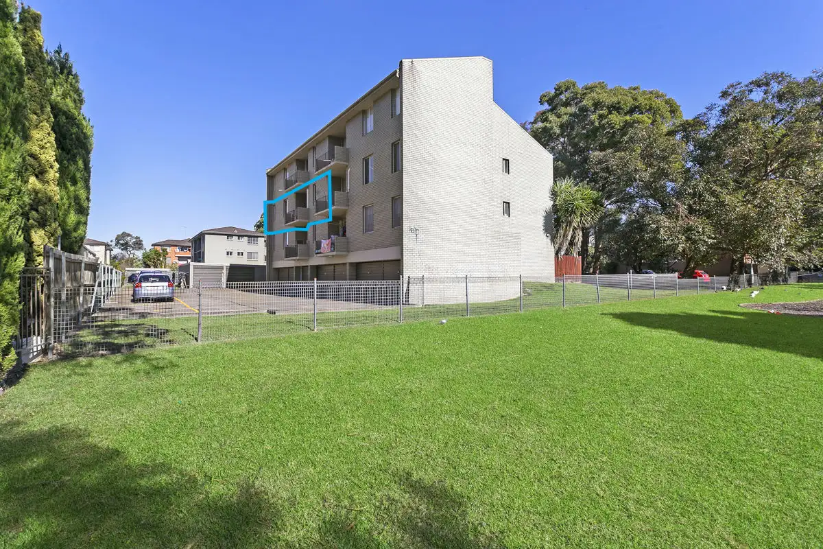 Main view of Homely unit listing, 19/18-24 Oxford Street, Merrylands NSW 2160