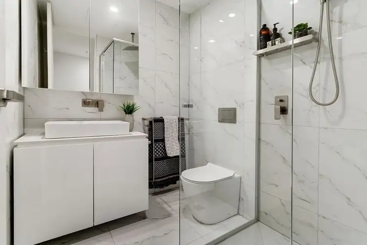 Sixth view of Homely apartment listing, 204/330-334 Manningham Road, Doncaster VIC 3108