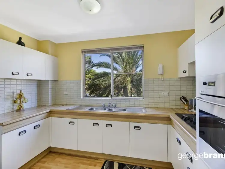 Main view of Homely apartment listing, 12/3-5 Fairport Avenue, The Entrance NSW 2261