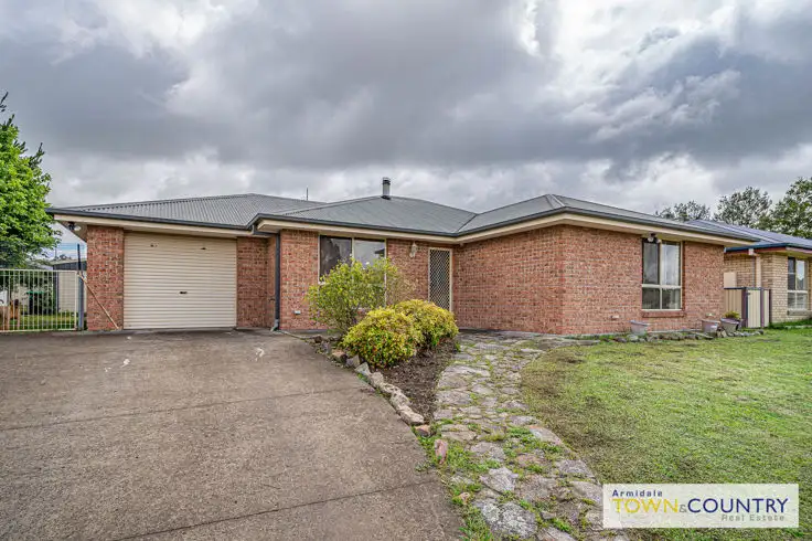 17 Aldred Avenue