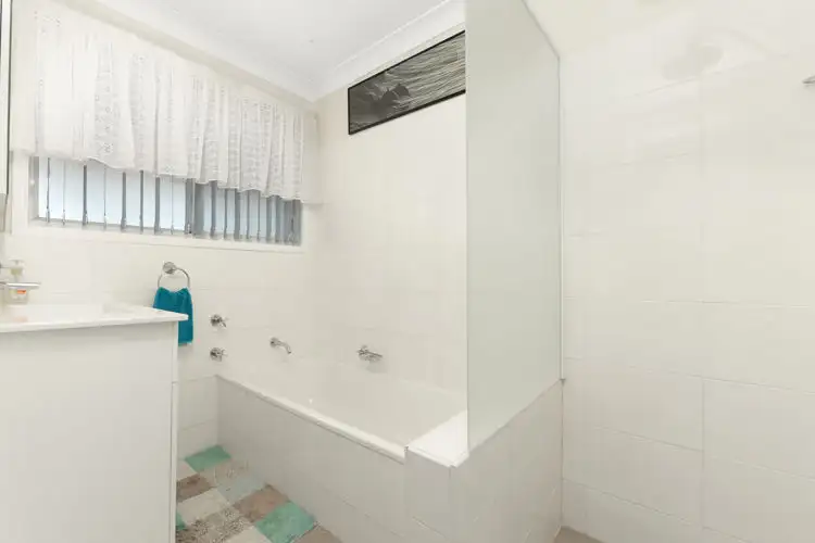 Seventh view of Homely house listing, 3 Tununda Place, Eschol Park NSW 2558