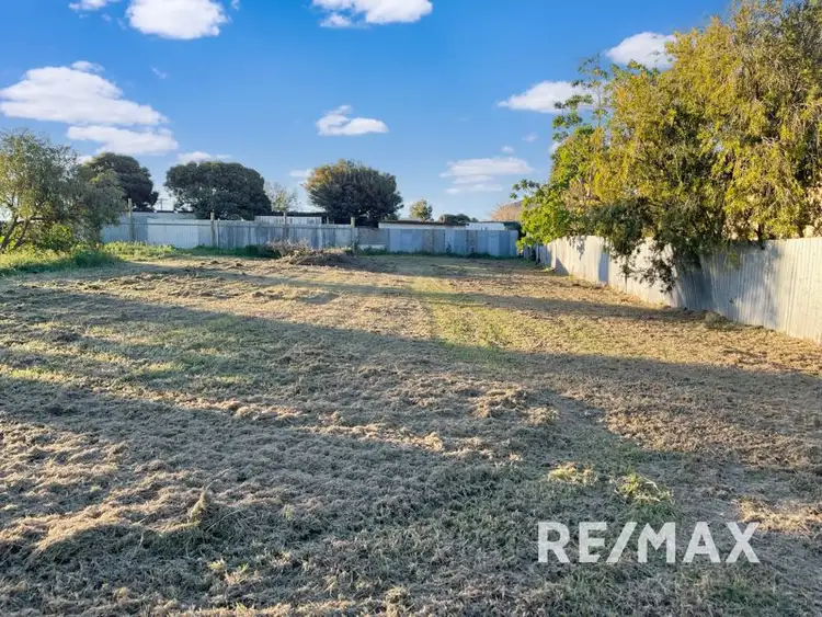 49 Wardle Street, Junee NSW 2663