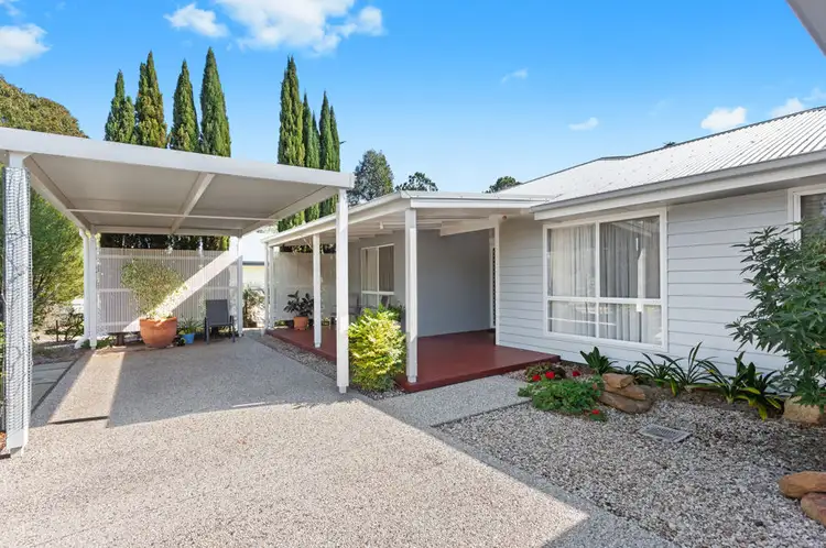 Second view of Homely house listing, 6 Samuel Avenue, Crows Nest QLD 4355