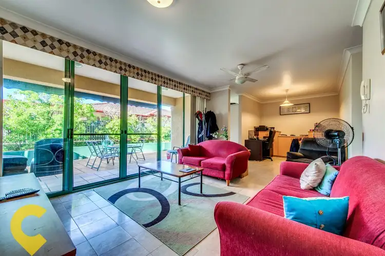 Second view of Homely unit listing, 2/27 Brasted Street, Taringa QLD 4068