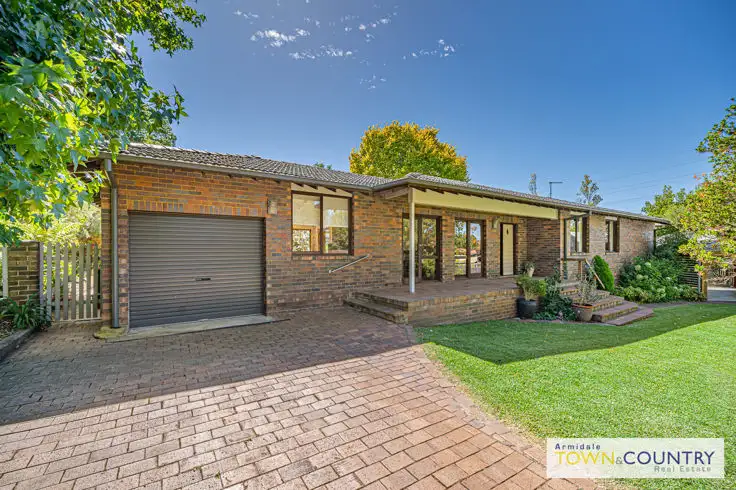 Main view of Homely house listing, 1 Bona Vista Road, Armidale NSW 2350